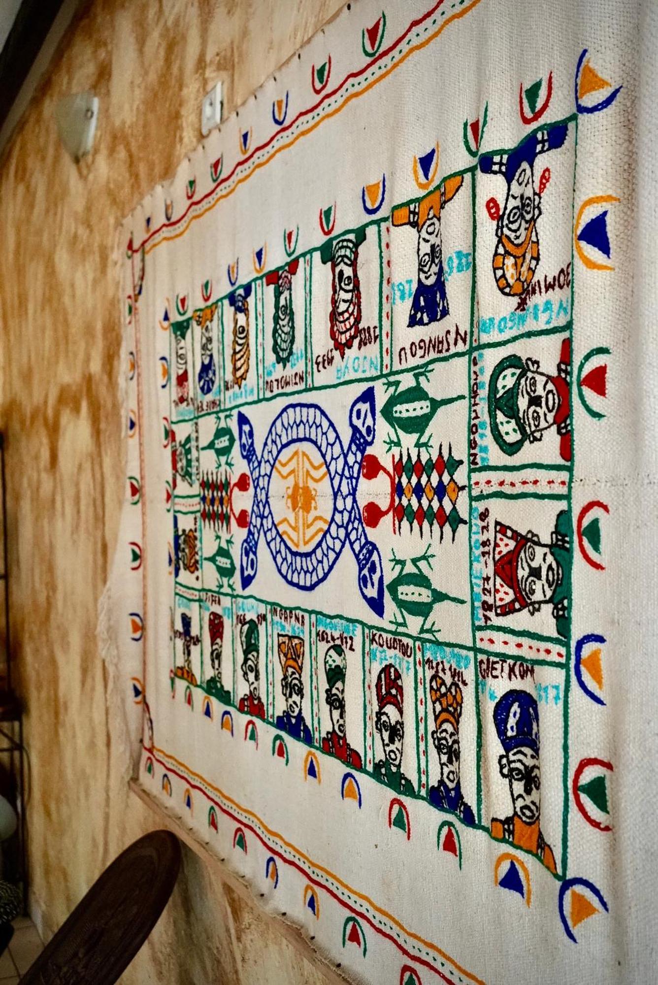 La Villa Lou, Musee Des Arts Grand Batangua Kribi Exteriör bild